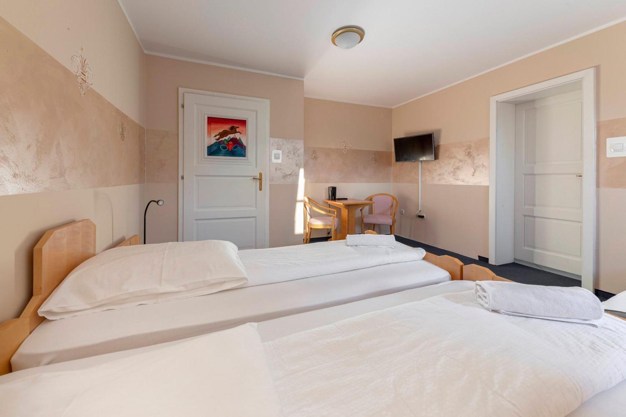 Hotel Burger Venise Recica ob Savinji Exterior photo