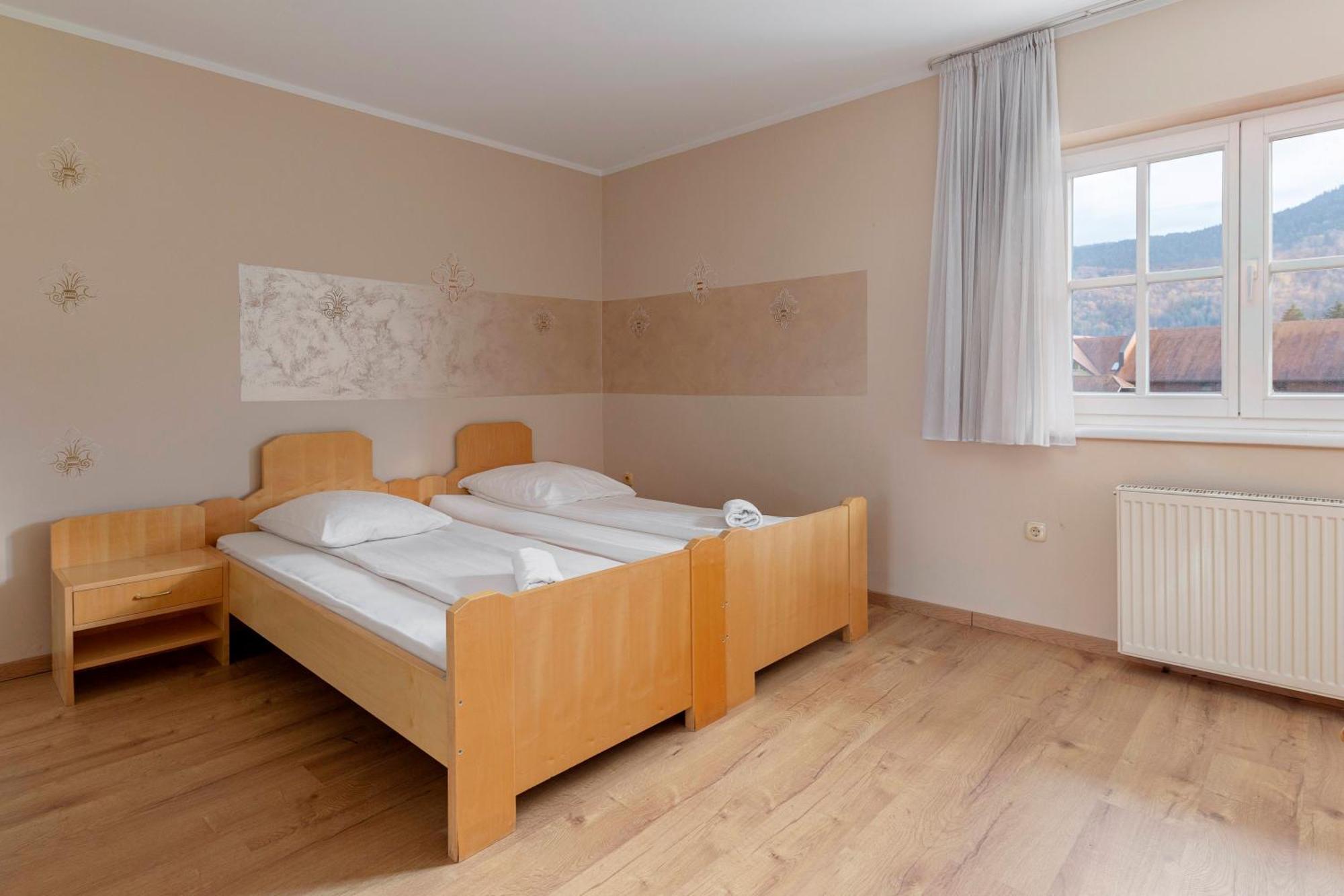 Hotel Burger Venise Recica ob Savinji Exterior photo